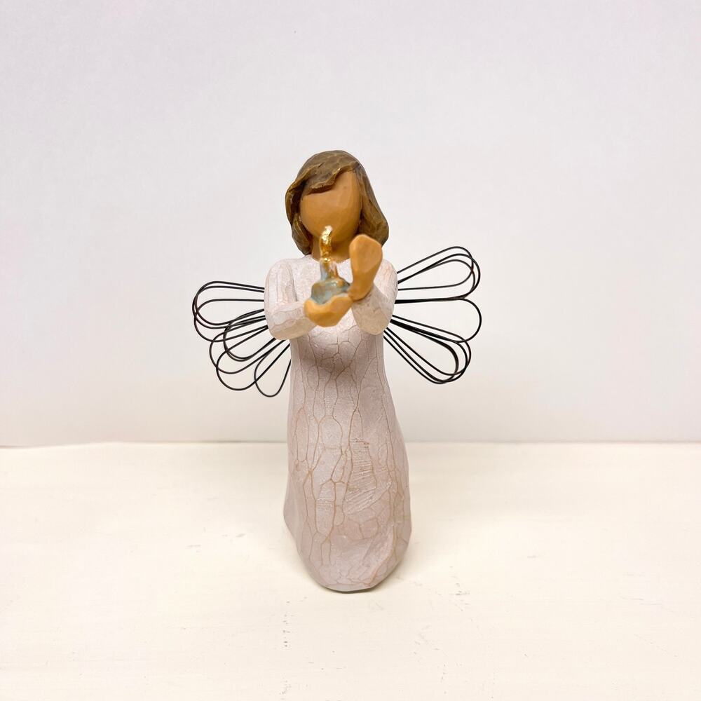 Willow Tree Angel of Hope Figurine Susan Lordi